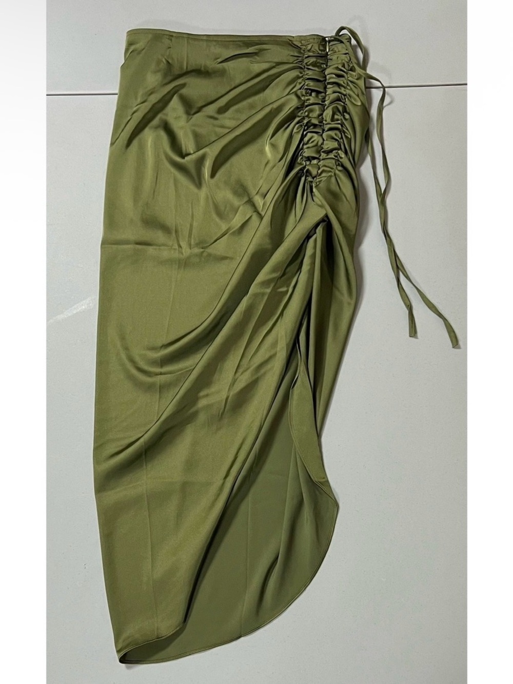 Vine Tree Olive Green Satin Silk Ruched Midi Skirt Bottoms Size S ✨ #satin #boho